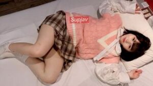 FC2PPV 4593588 【顔出しサンプルあり】”突然消えた超人気アイドル”生まれたままの姿になってFC2にて復活。生フェラから生中出しまで 約80分間に及ぶ性行為撮影。※4K高画質 [有]