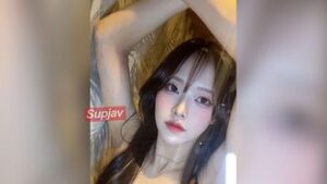 FC2PPV 4563890 【超新星爆誕】妖艶な次世代型SSS級 トップシークレットなアバラちゃん ♡初登場♡ [有]