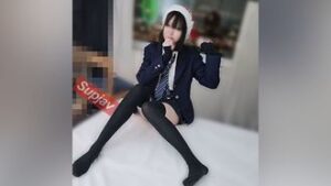 Actress’ egg and Christmas date Swallow in plain clothes cum inside in uniform Santa costume FC2PPV 4165430