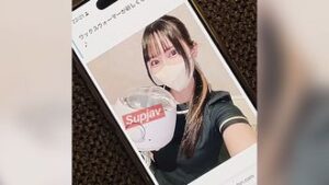 【フルチン露出】丁寧なブラジリアンワックス施術中にフル勃起ちんぽを見せつける【ちんぽ見せつけ】 [有] FC2PPV 4531919