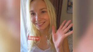 FC2PPV 4239286 Blonde LA beauty! She has a healthy, erotic body and a cute smile. He was very active in making love and we had making love twice. [3 days discount]