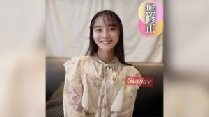 FC2PPV 4414736 3日間！！80%OFF【初撮り】【顔出し】 極上の天使。説明不要の色白軟体ボディ。杭打ち騎乗位に自ら巨根を咥え嗚咽する様はエロスの化身。大量顔射のねっとり濃厚アクロバティックmaking love。