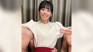 有名大学に通うインテリお嬢様JDと極上３P。黒髪・清楚・スレンダーなJDが淫乱Wチンポを生挿入とフェラ交互に繰り返す！合計６発の射精！中出し×顔射×ごっくん！ FC2PPV 4396679