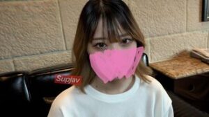 FC2PPV 4385030 ★特典で無修正と膣内カメラ ♀100 SSS級ちょーかわいいスレンダー美BODYかんなちゃんと中出しmaking love再び。お金に困ってついにアナル舐めまで…これはもう悲劇です