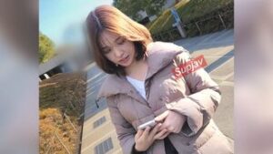 【個人】華やかな日々を発信する美人インスタグラマー。その素性は承認欲求を満たす為のフィクションで、仔供を抱える困窮生活を中出し接待で必死に食いつなぐ。。 えぽす。 FC2PPV 4319297