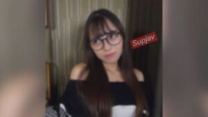 cum inside without rubber for an amateur JD who looks like a cane but doesn’t know his own making loveual value! My uncle loves this kind of child. FC2PPV 4724134