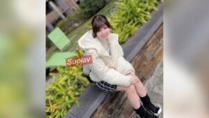 FC2PPV 4313362 *Delete if found out. [Angel x Uncensored] I want to go home… A super baby-faced local school system who is scared by the filming and is in tears. Although I have very little experience, I will serve you diligently. The job offer is canceled by inseminating the inside of the shrine where the erotic cloudy liquid is dripping. . . A man with no trace