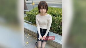 FC2PPV 4309878 [2 works] Mini.Mamuro.Rikkomana-chan. Her beautiful slender body with visible abdominal muscles is played with in various positions as she pleases, and there is no way she could become pregnant.Permitted.Allowed.A large amount of cum inside inside her vagina.