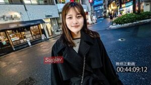 Limited to 500 points until 4/21! [Beautiful women/fair-skinned] Women wandering alone in the morning have a high chance of being picked up. *Uncensored, raw cum inside + ejaculation in mouth. FC2PPV 4372764