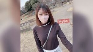 FC2PPV 4380444 1st shooting/face appearance! ! Limited to 3 days! ! The F-sized tits receptionist whose stockings dig in is a perverted woman who leaks squirt everywhere when she tastes pleasure! ! ! ! Shaking her big tits and receiving a huge squirting flood, she cums twice in a row! !