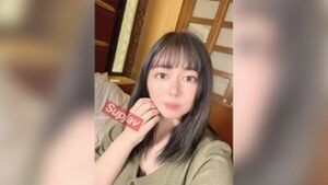 [Godly tits I sized tits x bristly hair] A fluffy university-born girl ♡ Check out her overwhelming huge tits. *Titty fuck ejaculation and anal loosening scene with super luxurious benefits ♡ FC2PPV 4373678