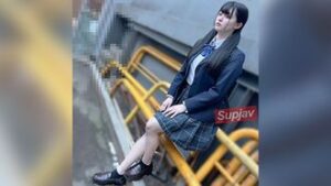 Twin-chan with big tits and big butt. Mass production for a blowjob that is too good. Massive cum inside in raw pussy FC2PPV 4430127