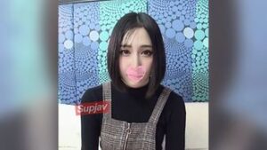 FC2PPV 4407288 F sized tits beauty with tall legs. A jewelry designer with outstanding style and good looks. A sensitive beauty with outstanding sensitivity has a very plump shaved pussy. cum inside aiming for implantation towards the back of the vagina! Review bonus/fellatio and sucking ejaculation!