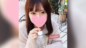 FC2PPV 4466996 [Squirting] Idol class female college student Hina-chan squirts a lot for the 1st time in her life! Her sensitive pussy is attacked and 3 shots of dirty semen are shot on her face! [Yes]