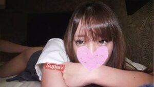 [Uncensored, 19 years old] Even an old man’s penis will be drowned in the sweet aura and close contact play of a beautiful woman in S-class uniform! Magical healing beauty * flirting and cum inside copulation with a woman!! FC2PPV 4516491