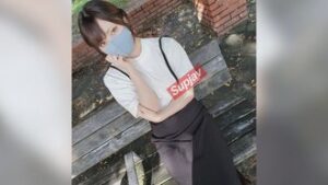 FC2PPV 4525465 [1st-time limited discount 5980pt → 1980pt] A sadistic beauty gave a perverted amateur a thorough education, and in the end, she was fucked by an overly excited pervert. [Deru Series] [Yes]