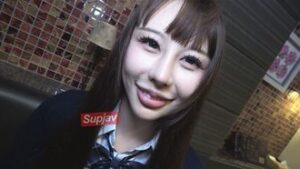 [No/Amateur/Uniform/1st shot] Cosplay raw making love with a super beautiful older sister with a blowjob face [School uniform] FC2PPV 4548142