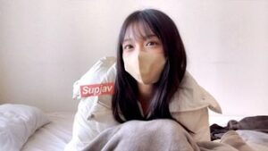 FC2PPV 4524031 [4K bonus included] 2023 That innocent idol who disappeared from TV makes a shocking FC2 debut with the full reveal of her real face. Approximately 80 minutes of raw making love footage. *Ends once sold out [Yes]