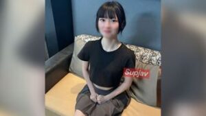 FC2PPV 4560817 [Fair-skinned/slender] Beauty who had raw cum inside making love for the 1st time in a year./Kuse./Yes, her skin turns red and she writhes in agony.