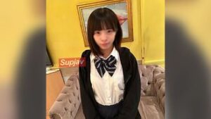 FC2PPV 4583129 [1st appearance] Legal **** A cafe lady uses her small body hard to serve you. Will I be able to show the guy that I’m feeling better? lol