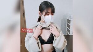 FC2PPV 4587532 Medical record #023: Excessive medical examination of a 21-year-old lady with clear eyes and a sense of neatness ♪ [Yes]