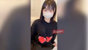 FC2PPV 4591932 [Pre-release] Idol face with perfect eyes. You can get a job in trouble. I was made to take off my clothes as I was told… [Yes]