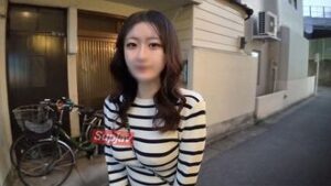 990pt until the 21st!! *20-year-old Bird〇 tribe part-time job leader Secret meeting with a head office employee I’ve been curious about it for a while… In a quiet room, I was taught a lot by the employee’s big dick and had a lot of cum inside FC2PPV 4595480