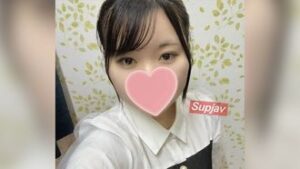 [Real amateur 18 years old] Cute and super sensitive!! Enjoy the best big butt that doesn’t suit your face and fuck inside her without permission! *Review bonus included* FC2PPV 4619584