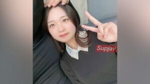 FC2PPV 4143080 Tall and slender with beautiful legs! Transparent Japanese-style Yuki-chan ♪ She has little experience with men and her small, almost unused pussy got dirty with my fault ♡