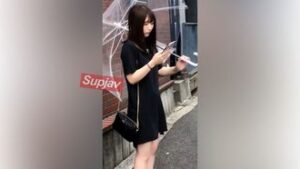 [Original video] Highest price ever Private uniform shoot with a real 18 year old beauty. Two consecutive vaginal cum shots on a dangerous day. *High quality video [available] FC2PPV 4121159