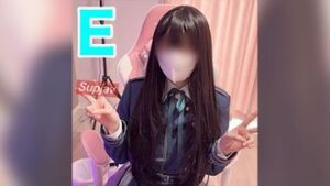 FC2PPV 4719265 【童貞君チャレンジ】リコ〇コた〇なに攻められて…Esized titsしずくちゃんにフル勃起見せつけられたら中出し