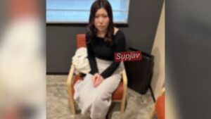 *Limited to the 31st, 3930 points → 786 points * [Face revealed] [Pornstar video] [cum inside] A married woman who has been lending money for over 10 years has finally been in arrears of repayment. This is a long-awaited making love video with a married woman with the finest face and style. A wonderful person who doesn’t disappoint FC2PPV 4657771