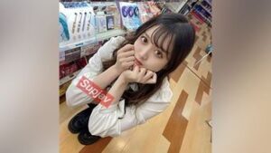 FC2PPV 4112078 [Continuous cum inside included] Miyu-chan, a slender, fair-skinned, beautiful-legged big-bodied girl♪ A poor woman who can’t pay her school fees. She pretends to be for personal use and shoots an AV!