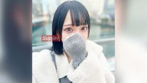 FC2PPV 4621871 「ナマでもいいよ♥」142cmの小柄な女子の強烈ひょっとこフェラで誤爆発射!危険な魅力を放つ小悪魔の禁断パイパンマ●コにオジさんザーメンで刺激的な種付け!!